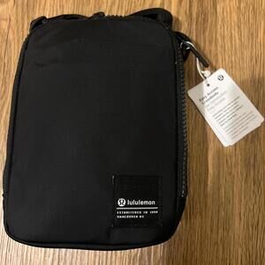 Lululemon Women's Black Bag